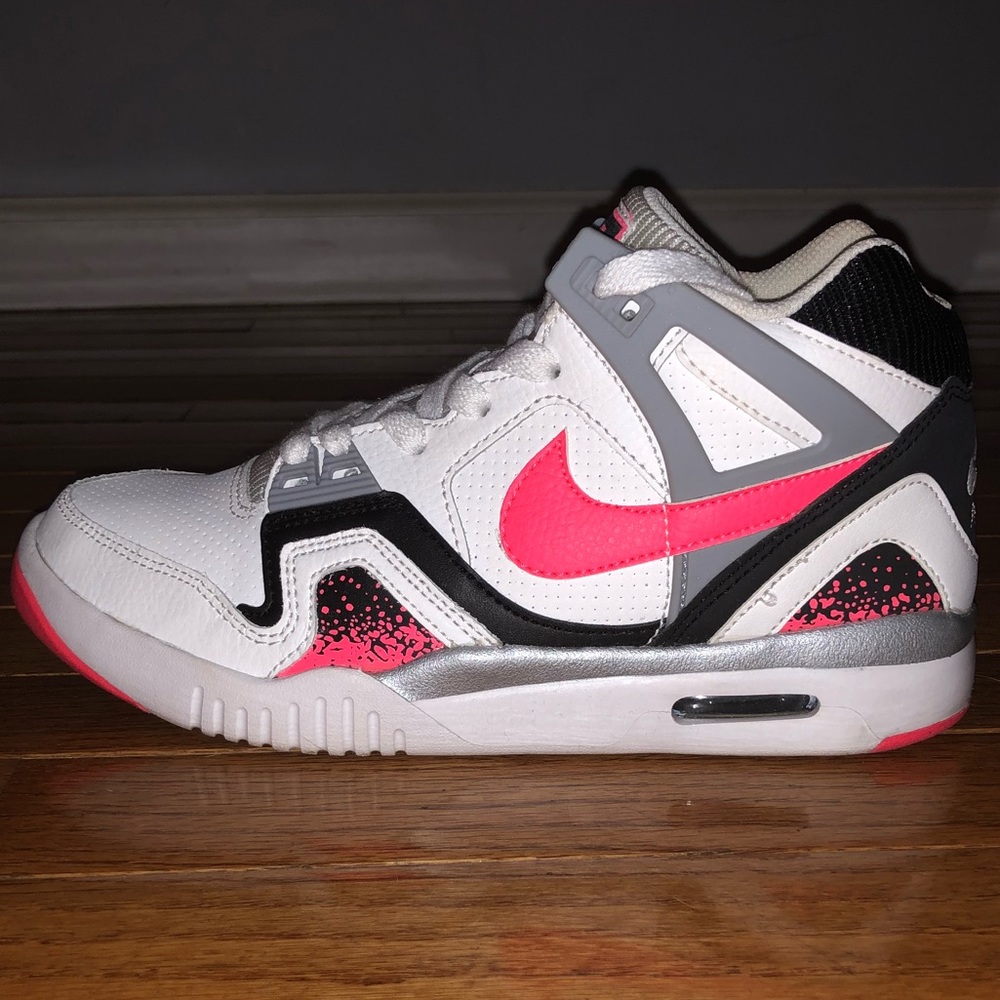 COPY - Nike Air Tech Challenge 2 (GS) 4.5Y